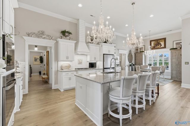 26364 Woodfield Drive, Athens, AL 35613