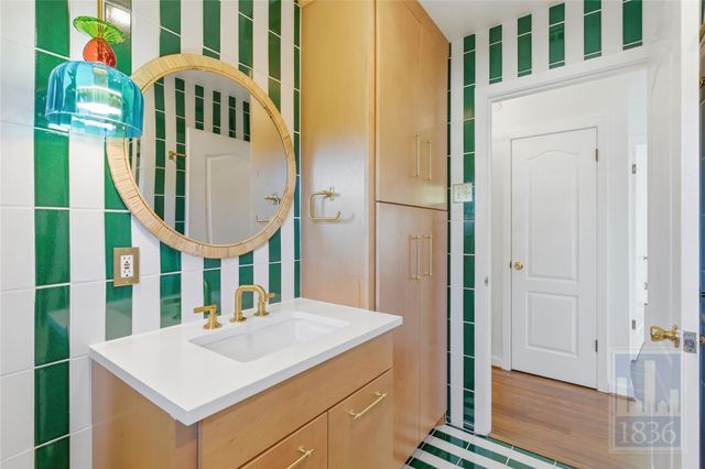 8324 Burrell DR, Austin, TX 78757