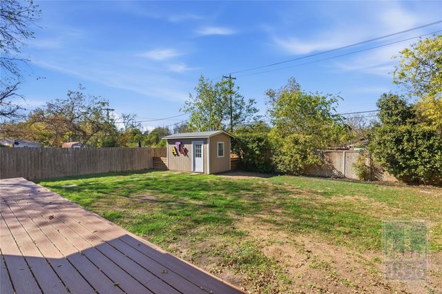 8324 Burrell DR, Austin, TX 78757