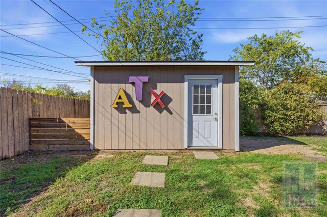 8324 Burrell DR, Austin, TX 78757