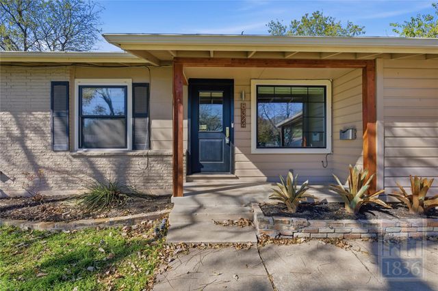 8324 Burrell DR, Austin, TX 78757
