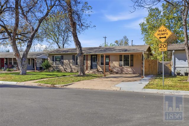 8324 Burrell DR, Austin, TX 78757