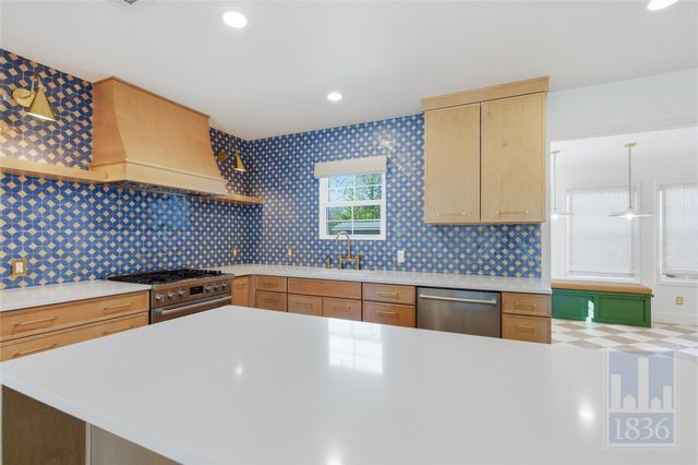 8324 Burrell DR, Austin, TX 78757