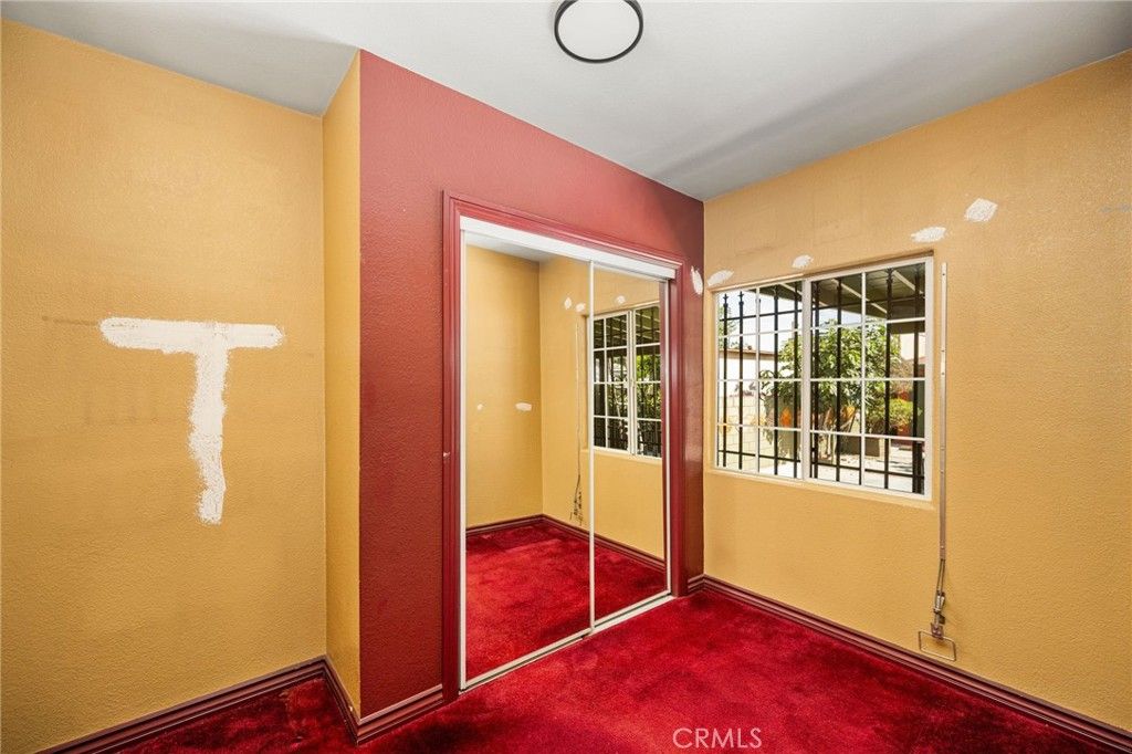 Image 18 of property listing at 1330 E 33rd, Los Angeles, CA 90011