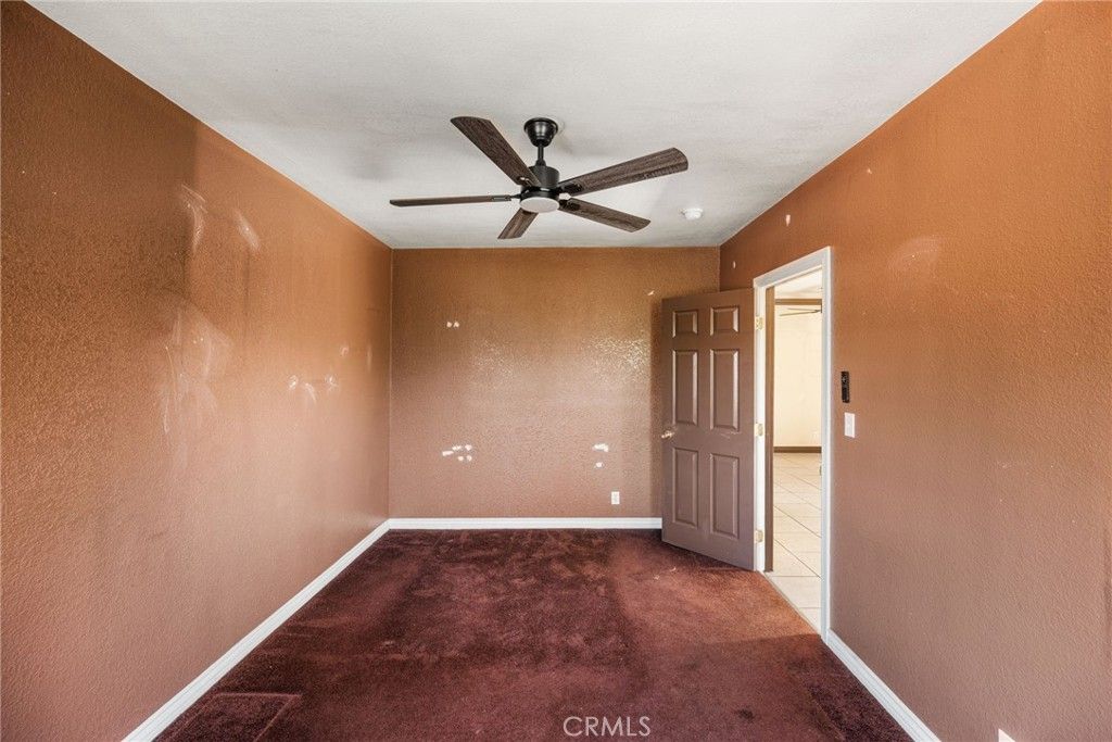 Image 8 of property listing at 1330 E 33rd, Los Angeles, CA 90011