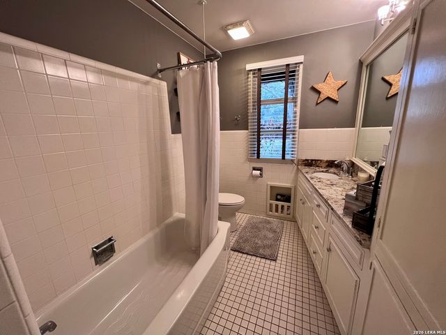 211 Robinhood, San Antonio, TX 78209