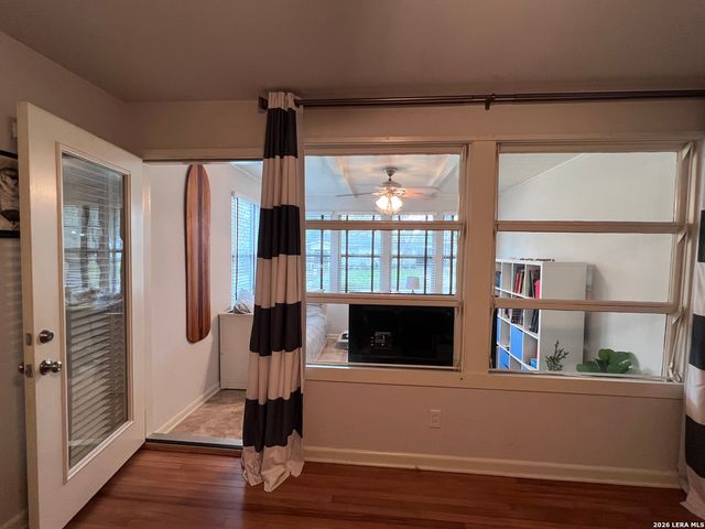 211 Robinhood, San Antonio, TX 78209