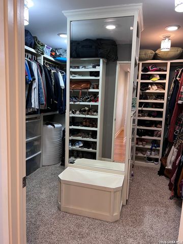 211 Robinhood, San Antonio, TX 78209