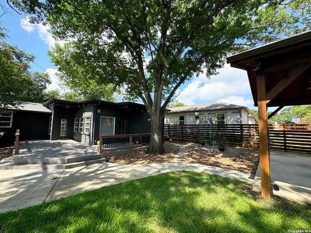 211 Robinhood, San Antonio, TX 78209