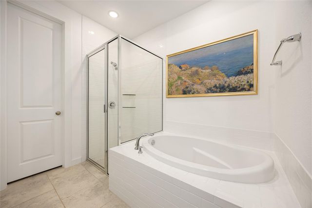 230 Sky Top Drive, Montgomery, TX 77316