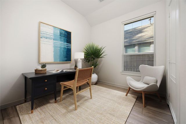 230 Sky Top Drive, Montgomery, TX 77316