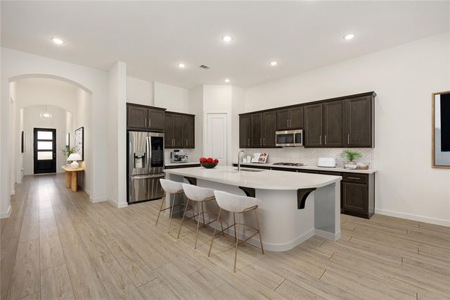 230 Sky Top Drive, Montgomery, TX 77316