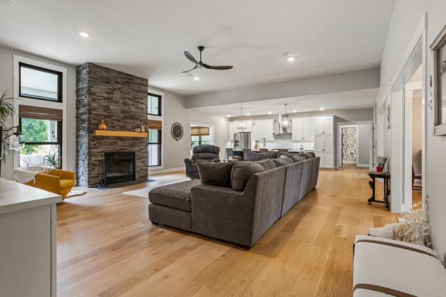 4203 Curtis Meadow Drive, Champaign, IL 61822