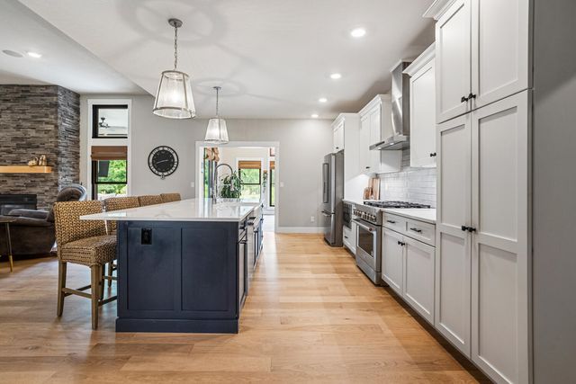 4203 Curtis Meadow Drive, Champaign, IL 61822