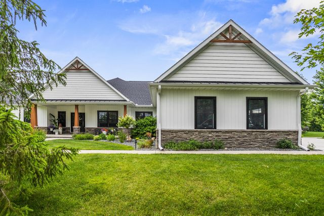 4203 Curtis Meadow Drive, Champaign, IL 61822