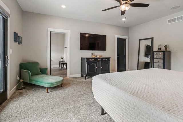 4203 Curtis Meadow Drive, Champaign, IL 61822