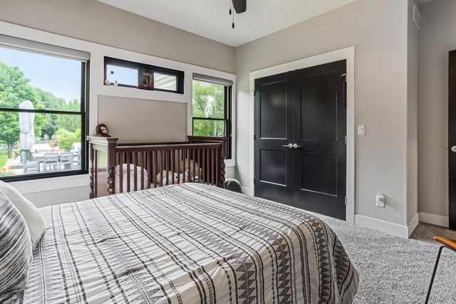 4203 Curtis Meadow Drive, Champaign, IL 61822