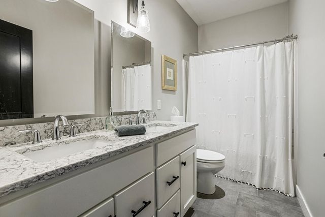 4203 Curtis Meadow Drive, Champaign, IL 61822