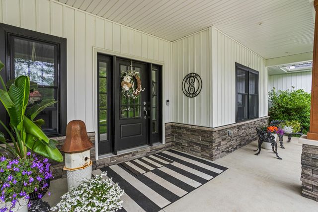 4203 Curtis Meadow Drive, Champaign, IL 61822