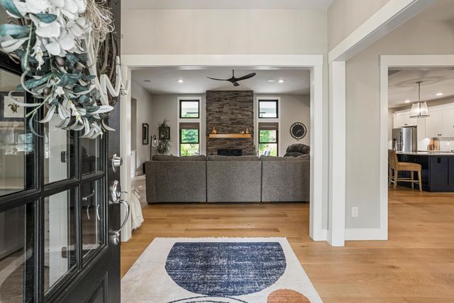 4203 Curtis Meadow Drive, Champaign, IL 61822