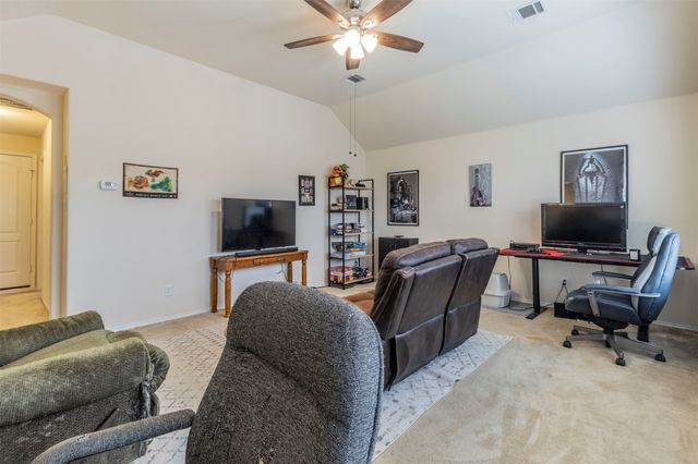 1129 Hidden Lake Drive, Burleson, TX 76028