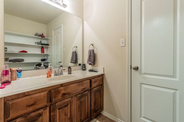 1129 Hidden Lake Drive, Burleson, TX 76028