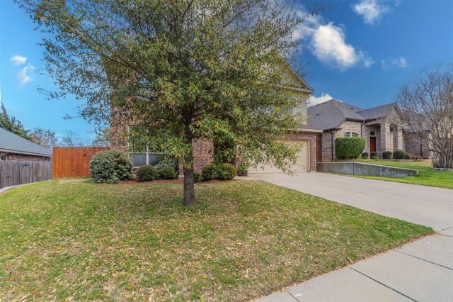 1129 Hidden Lake Drive, Burleson, TX 76028