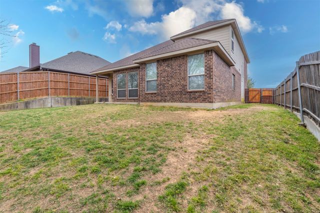 1129 Hidden Lake Drive, Burleson, TX 76028