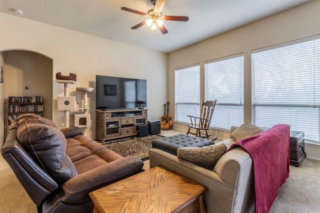 1129 Hidden Lake Drive, Burleson, TX 76028
