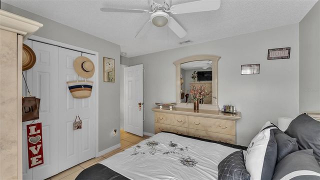 5410 LINDBURG STREET, Riverview, FL 33578