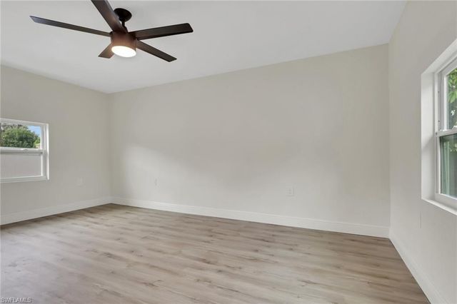 26630 Noble LN, Bonita Springs, FL 34135