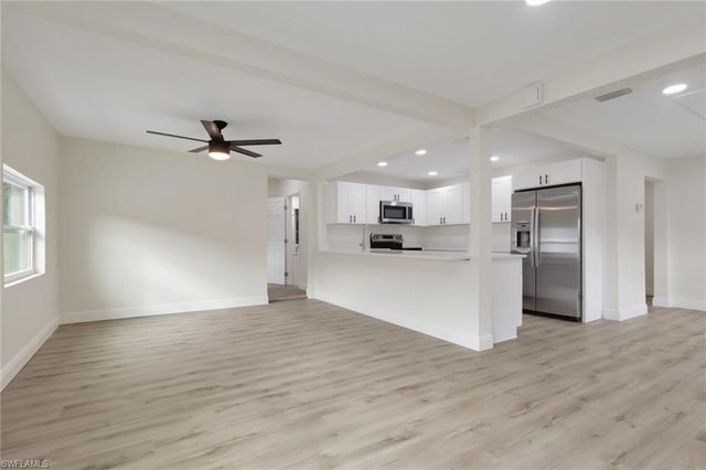 26630 Noble LN, Bonita Springs, FL 34135