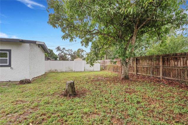 26630 Noble LN, Bonita Springs, FL 34135