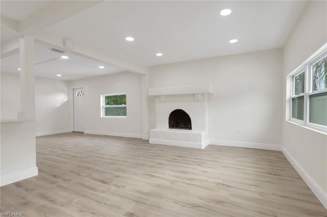 26630 Noble LN, Bonita Springs, FL 34135