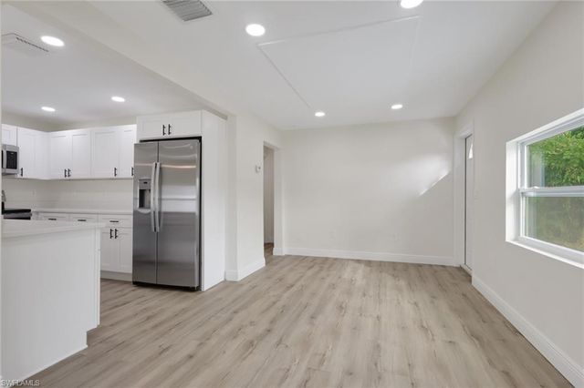 26630 Noble LN, Bonita Springs, FL 34135