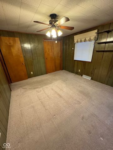 315 S Mulberry Street, Batesville, IN 47006