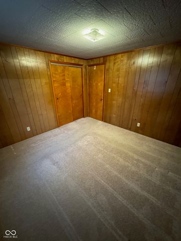 315 S Mulberry Street, Batesville, IN 47006