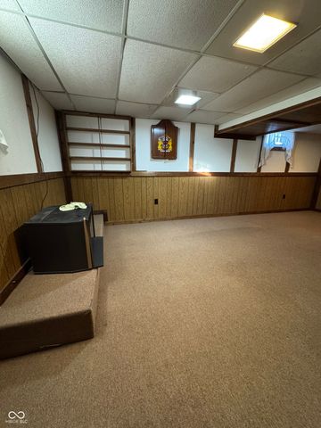 315 S Mulberry Street, Batesville, IN 47006