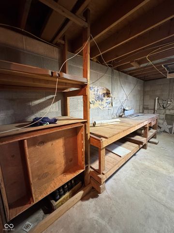 315 S Mulberry Street, Batesville, IN 47006