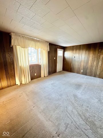 315 S Mulberry Street, Batesville, IN 47006