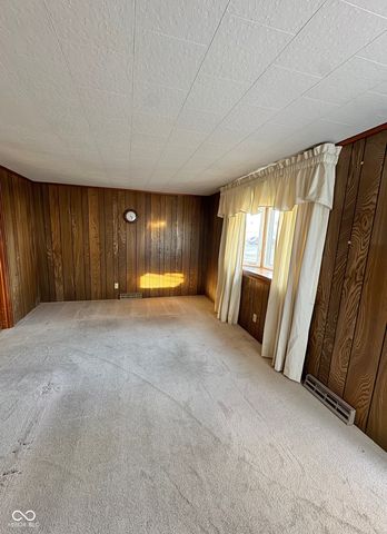 315 S Mulberry Street, Batesville, IN 47006