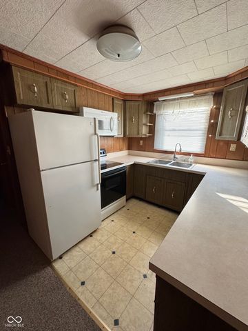 315 S Mulberry Street, Batesville, IN 47006