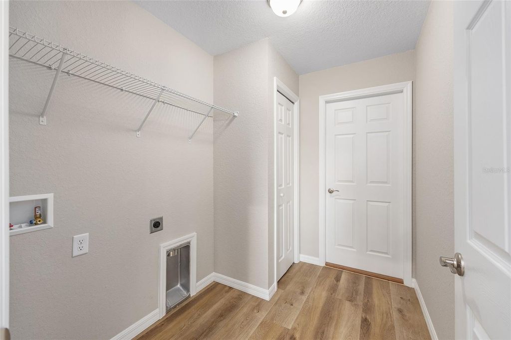 Image 14 of property listing at 7822 N MANVILLE ROAD, Citrus Springs, FL 34434