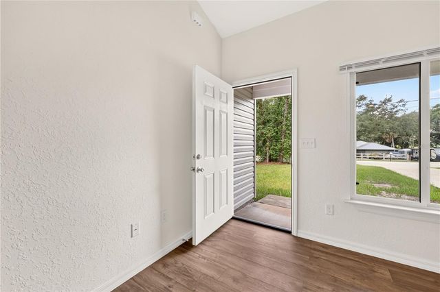 6255 SE 165TH COURT, Ocklawaha, FL 32179