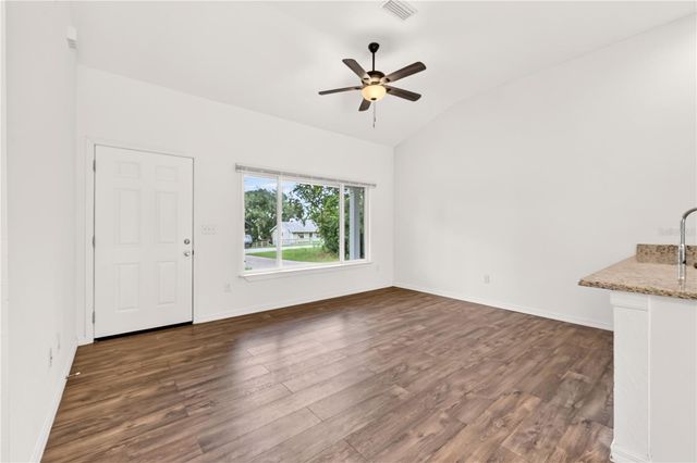6255 SE 165TH COURT, Ocklawaha, FL 32179