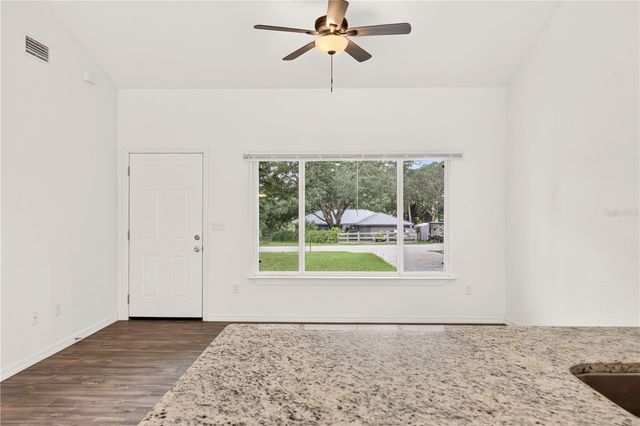 6255 SE 165TH COURT, Ocklawaha, FL 32179