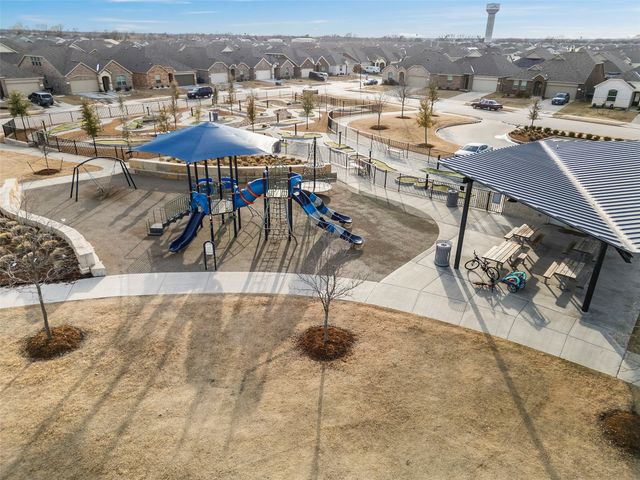 5430 LONGSHADOW Drive, Princeton, TX 75407