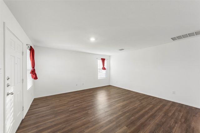 5430 LONGSHADOW Drive, Princeton, TX 75407