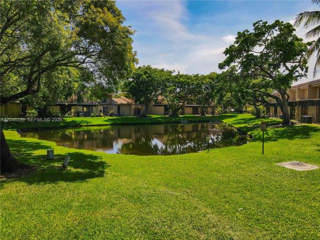 1450 NW 97th Ave 268, Pembroke Pines, FL 33024