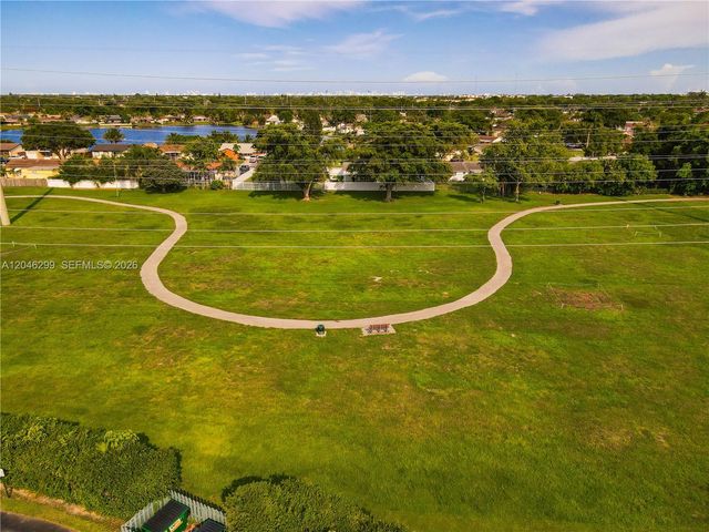 1450 NW 97th Ave 268, Pembroke Pines, FL 33024